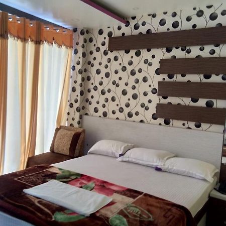 Hotel Rajmahal Tarapith Luaran gambar