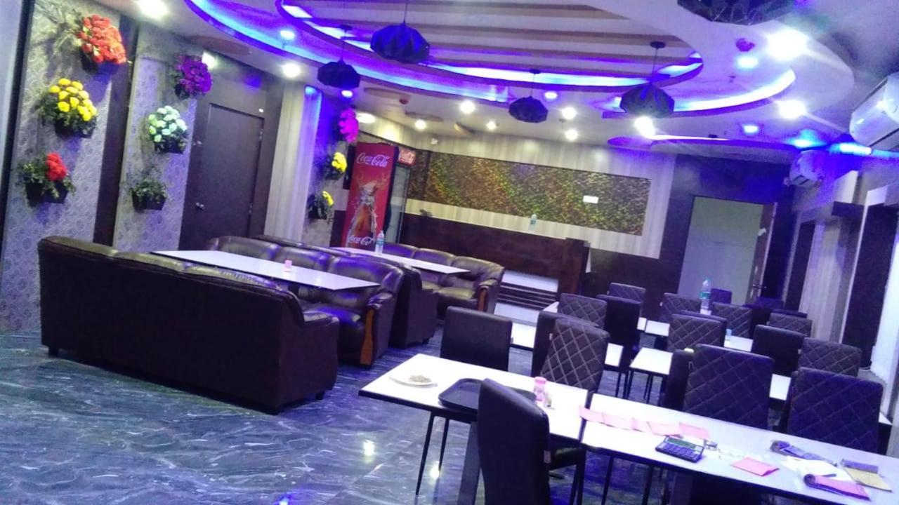 Hotel Rajmahal Tarapith Luaran gambar